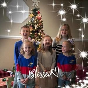 Meet your Posher, Joni